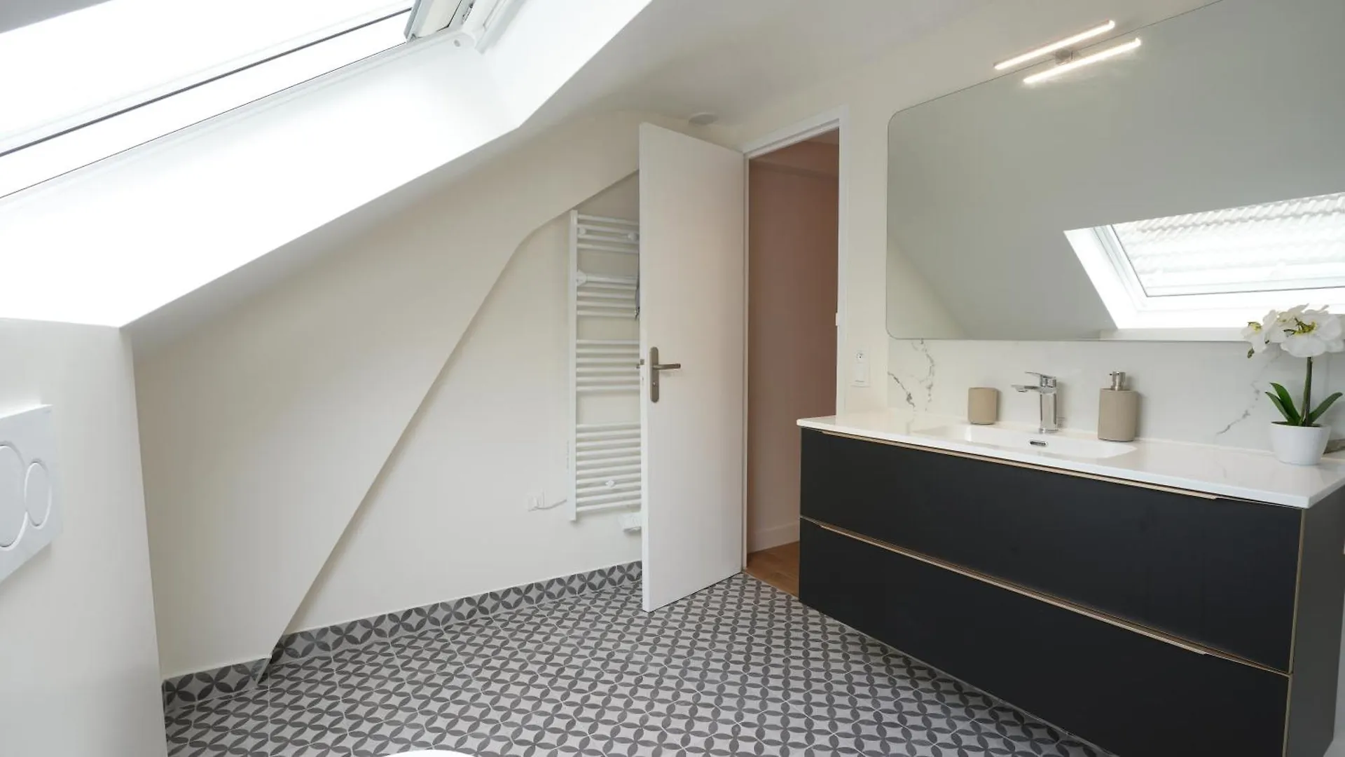 Spacious Duplex Oberkampf - Bail Mobilite Paris